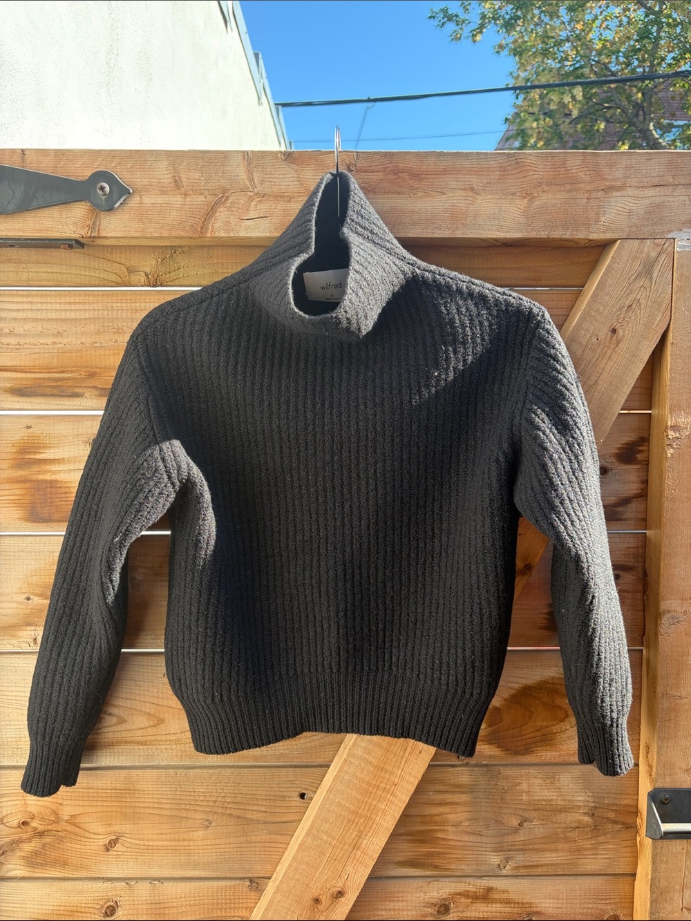 Wilfred Black Ribbed Turtleneck Sweater